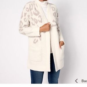 Barefoot Dreams Cardigan M NWT @ Merc@ari